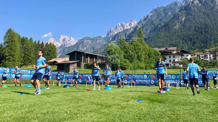 Inter, Milinkovic-Savic il sogno per il centrocampo. Prima deve partire Icardi… Inter, Milinkovic-Savic il sogno per il centrocampo. Prima deve partire Icardi…