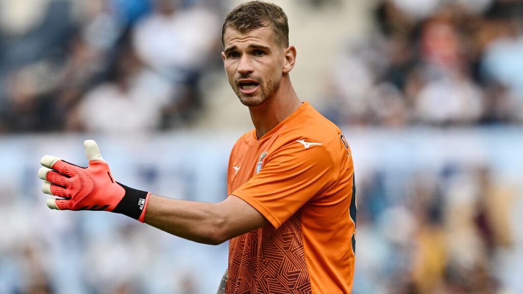 Provedel Passione Ferrari Il Portiere Della Lazio Mette Alla Prova La