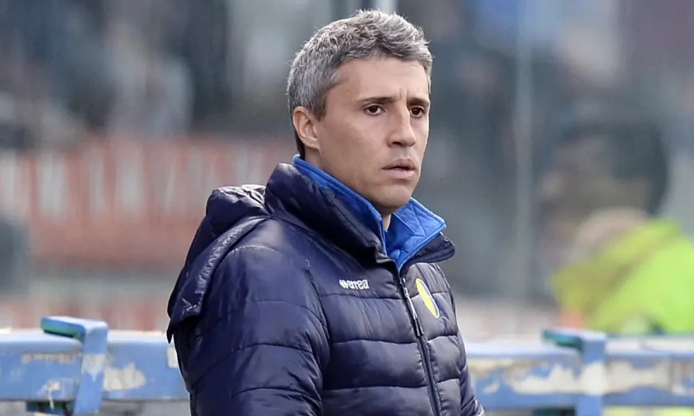 Trasferimento ufficiale: Hernan Crespo approda alla Lazio per una nuova avventura calcistica.