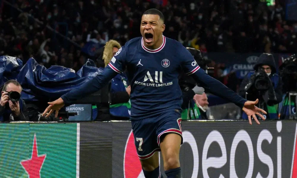 PSG sconfigge Real Sociedad 2-0 e si avvicina ai quarti di finale