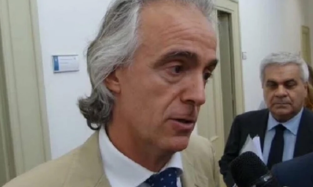 Avv. Grassani chiarisce: Luis Alberto non può dimettersi come un allenatore, ecco perché