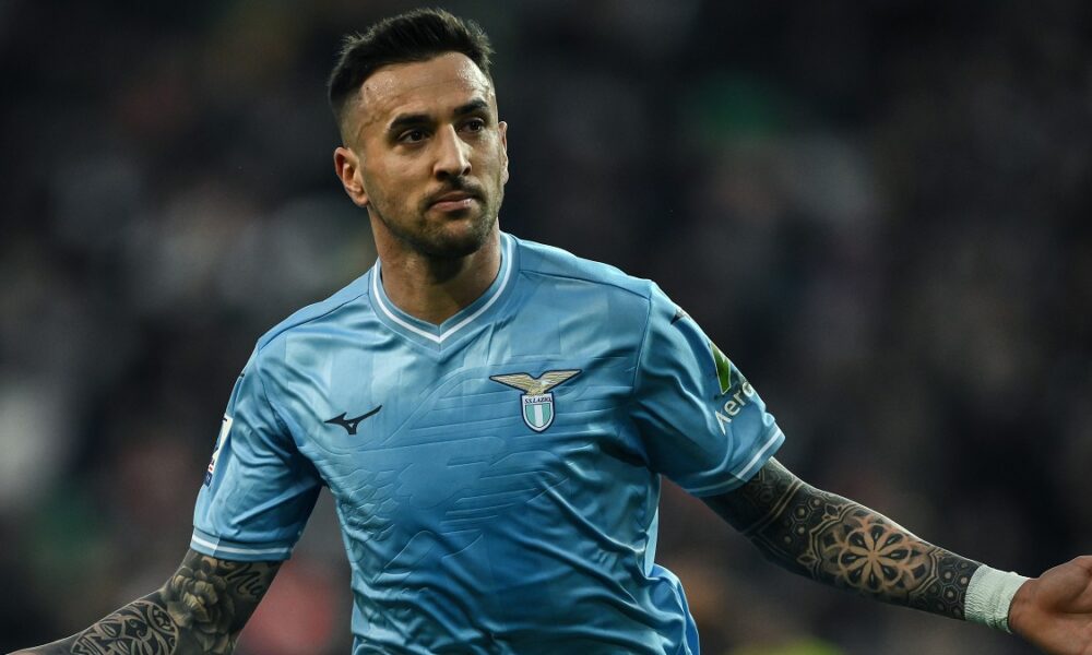 Vecino Out per Lazio-Bayern: Aggiornamenti sulle Condizioni dell’Uruguaiano Dopo Infortunio