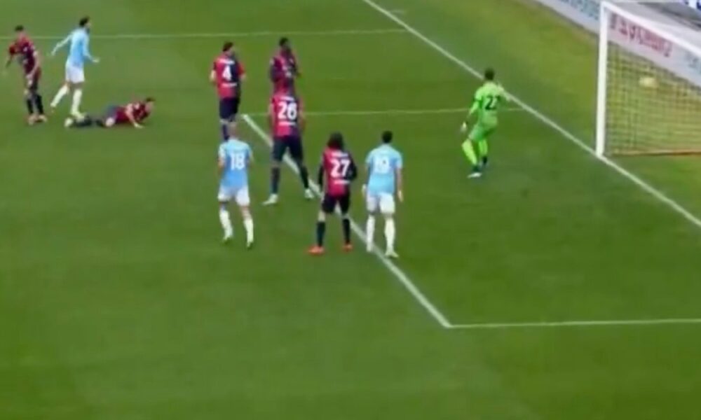 Felipe Anderson segna e chiude la partita contro il Cagliari – VIDEO