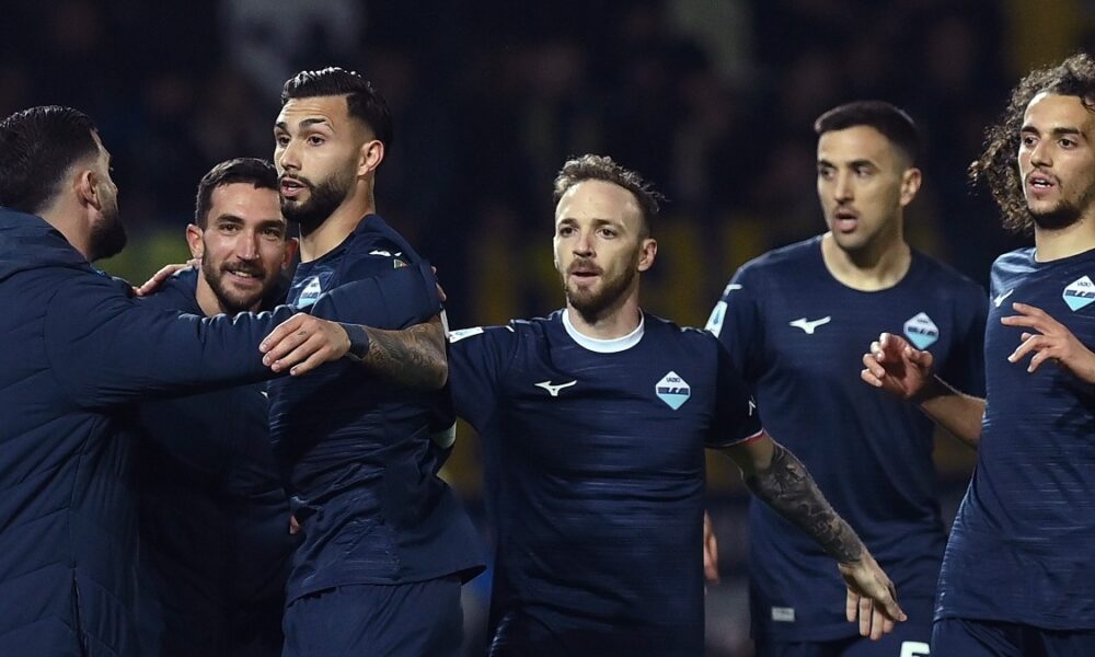 Lazio Rivela la Terza Maglia Ufficiale per la Nuova Stagione: Scopri l’Immagine! – FOTO